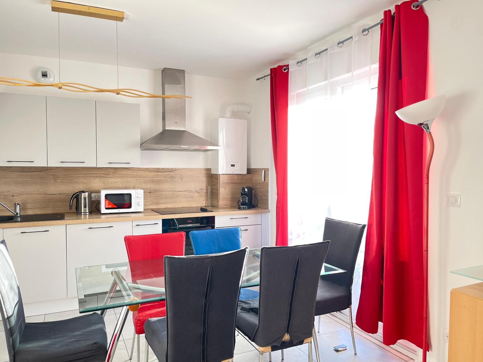 Abracadabra Flat France Suisse Apartment *